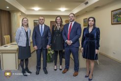 Issues on Cooperation with the US in Fight against Money Laundering in Armenia Discussed at the RA Investigative Committee (photos)